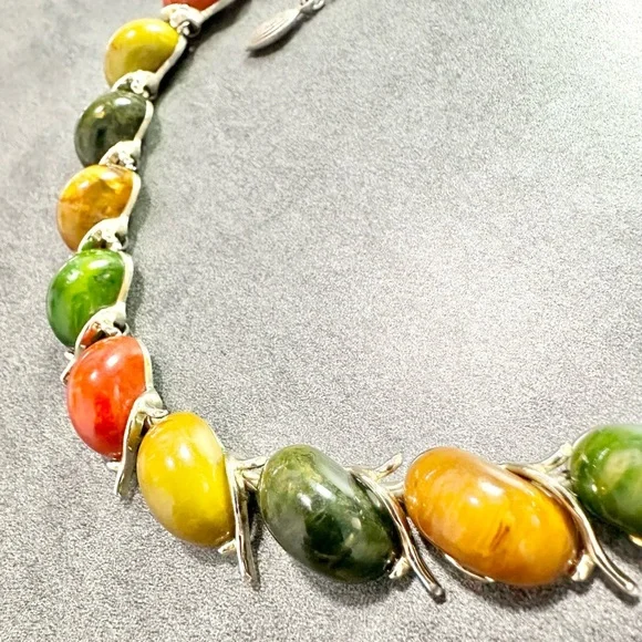 Vintage Bakelite Multi Colored Cabochon Necklace Choker Silver Tone Mod Spring - Picture 2 of 7